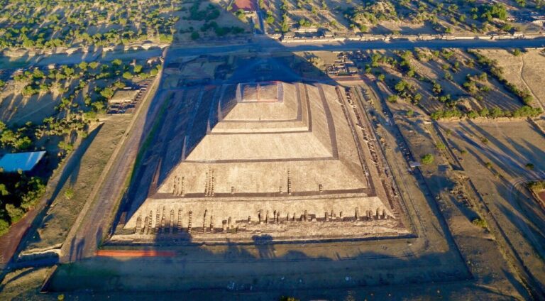 Teotihuacan Pyramid outside Mexico City illustrating best colleges for history study.
